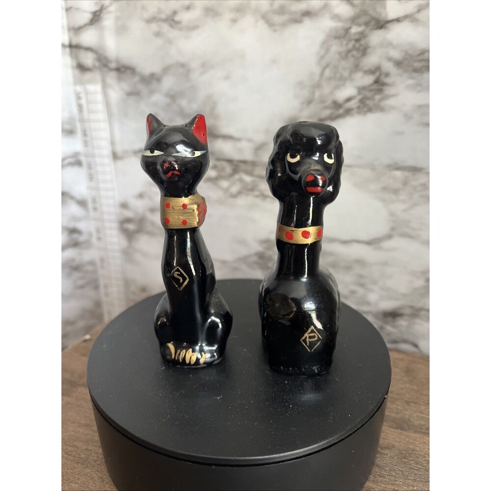 Vintage Redware MCM Retro Black Cat & Dog Salt & Pepper Shaker set Japan 1950's
